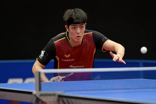 间的默契配 间的默契配